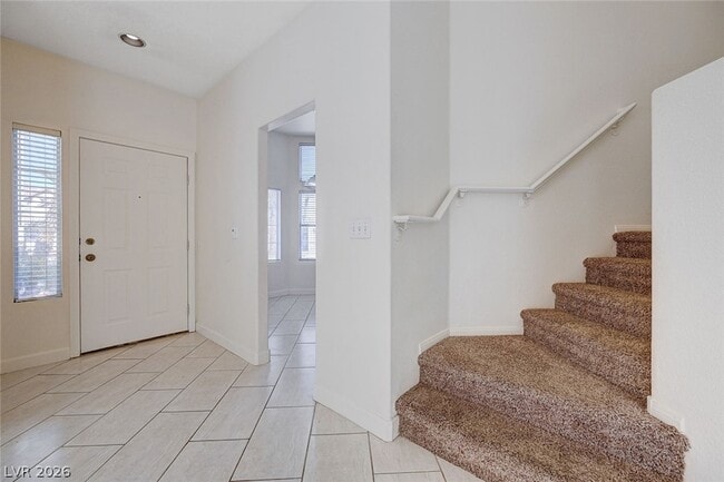 Building Photo - 267 Bluefield Ln