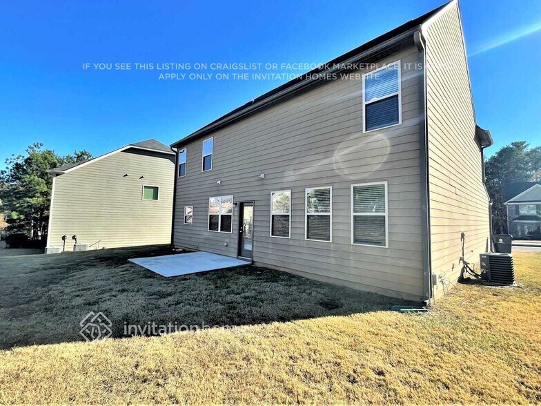 Building Photo - 3600 Brookhollow Dr