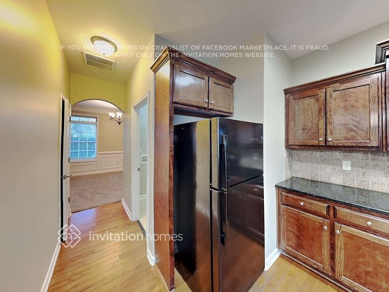 Building Photo - 3667 Vine Springs Ter