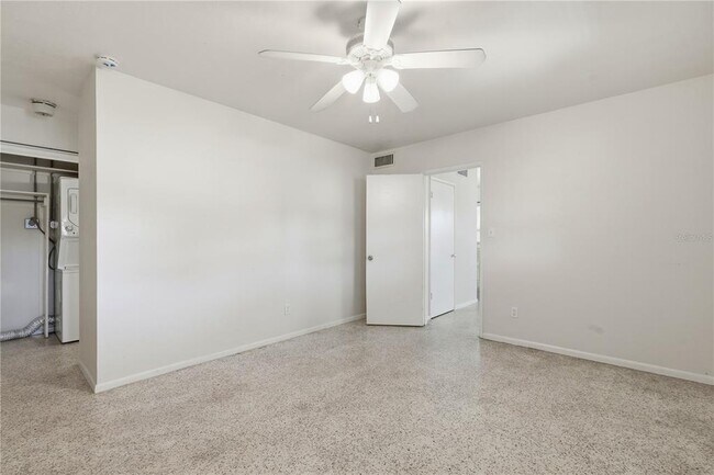 Building Photo - 1751 6th St
