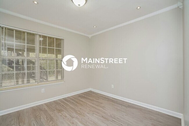 Building Photo - 3 Bedroom Pet-Friendly Home in Mount Juliet, TN with Main Street Renewal