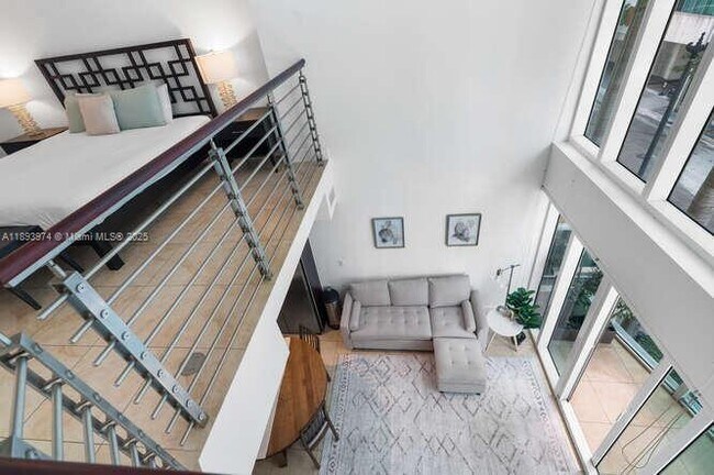 Building Photo - 41 SE 5th St