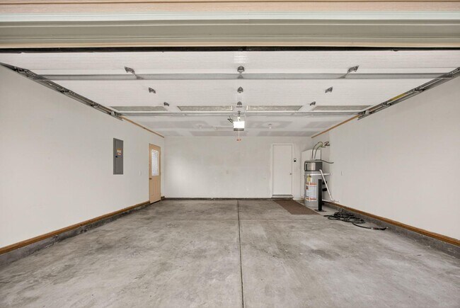 Building Photo - 1517 Westfield Way