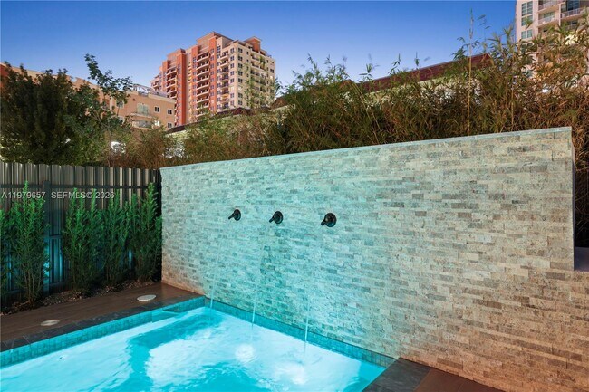 Building Photo - 3187 SW 23rd St