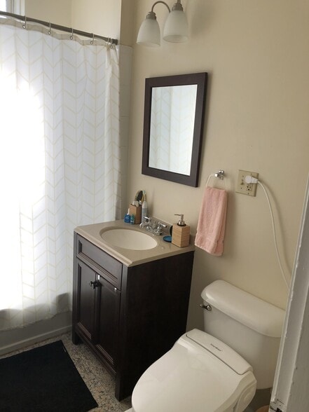 Building Photo - 1193 Commonwealth Ave