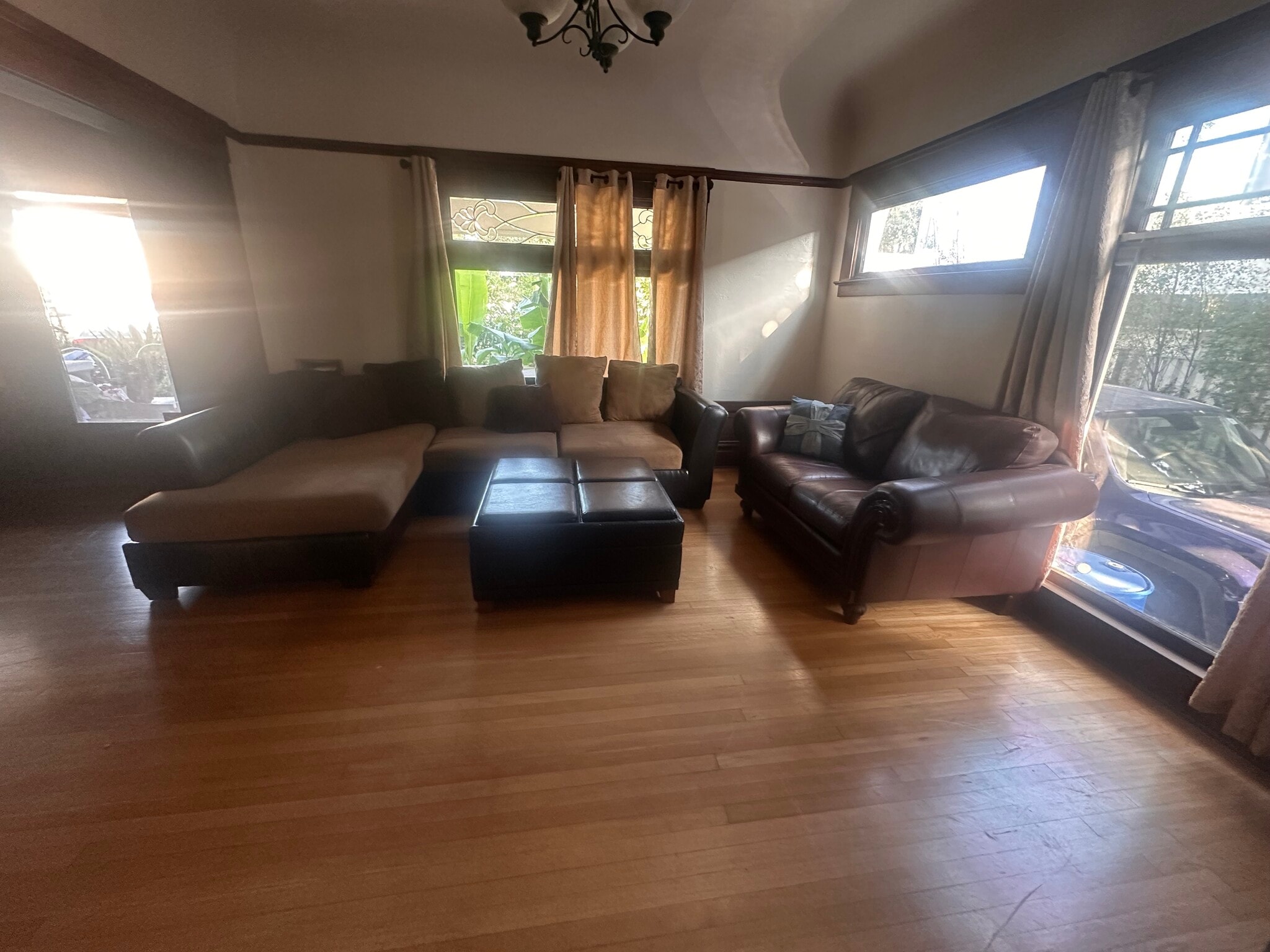 Building Photo - 847 Linden Ave