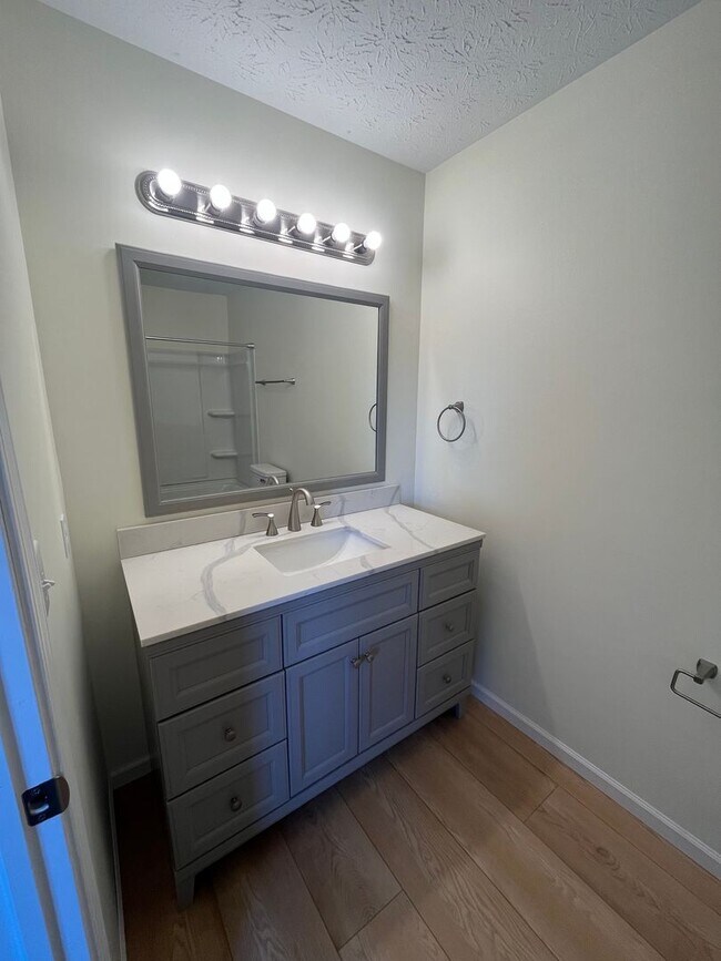 Building Photo - 3 bedroom, brand new!!