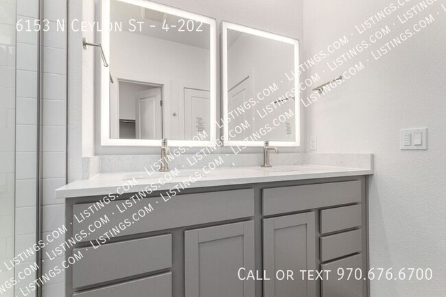 Building Photo - 6153 N Ceylon St