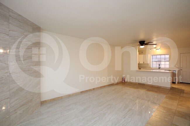 Building Photo - 3491 N Arizona Ave