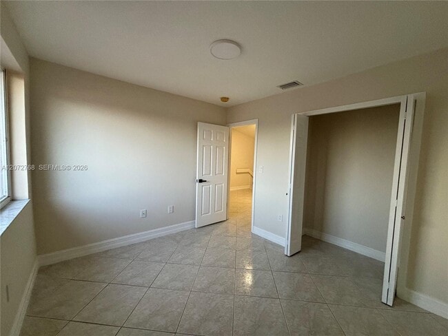 Building Photo - 10151 SW 154th Cir Ct