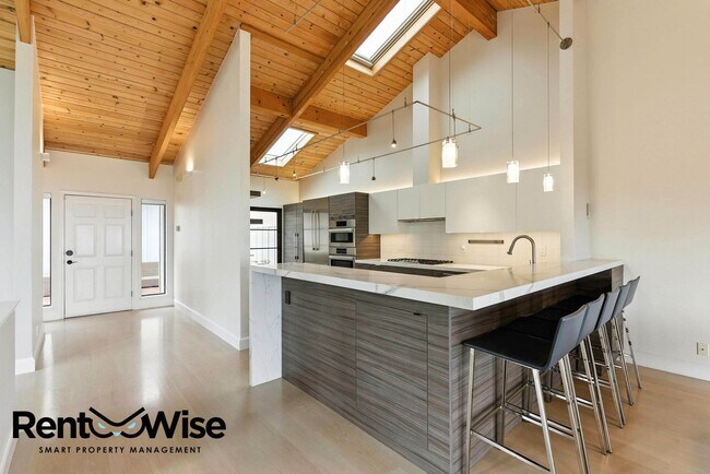 Building Photo - 14 Marlin Cove