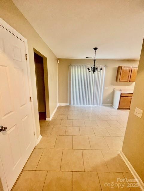 Building Photo - 1609 Crandon Dr