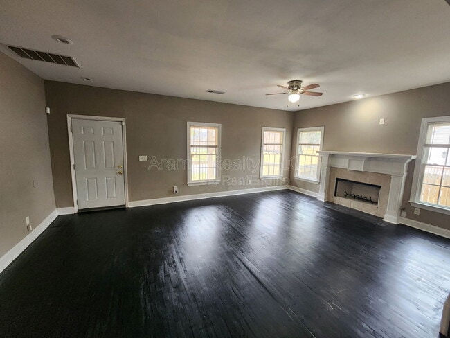 Building Photo - 899 Booker Washington Dr NW