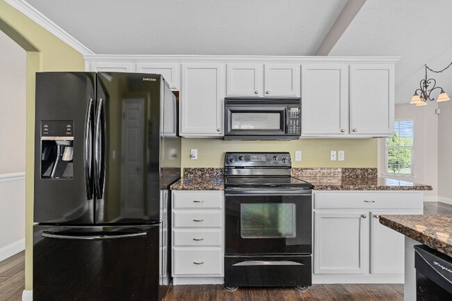 Building Photo - 8259 6555 W