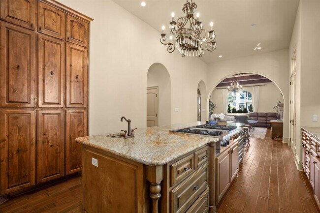 Building Photo - 13240 Villa Montana Way