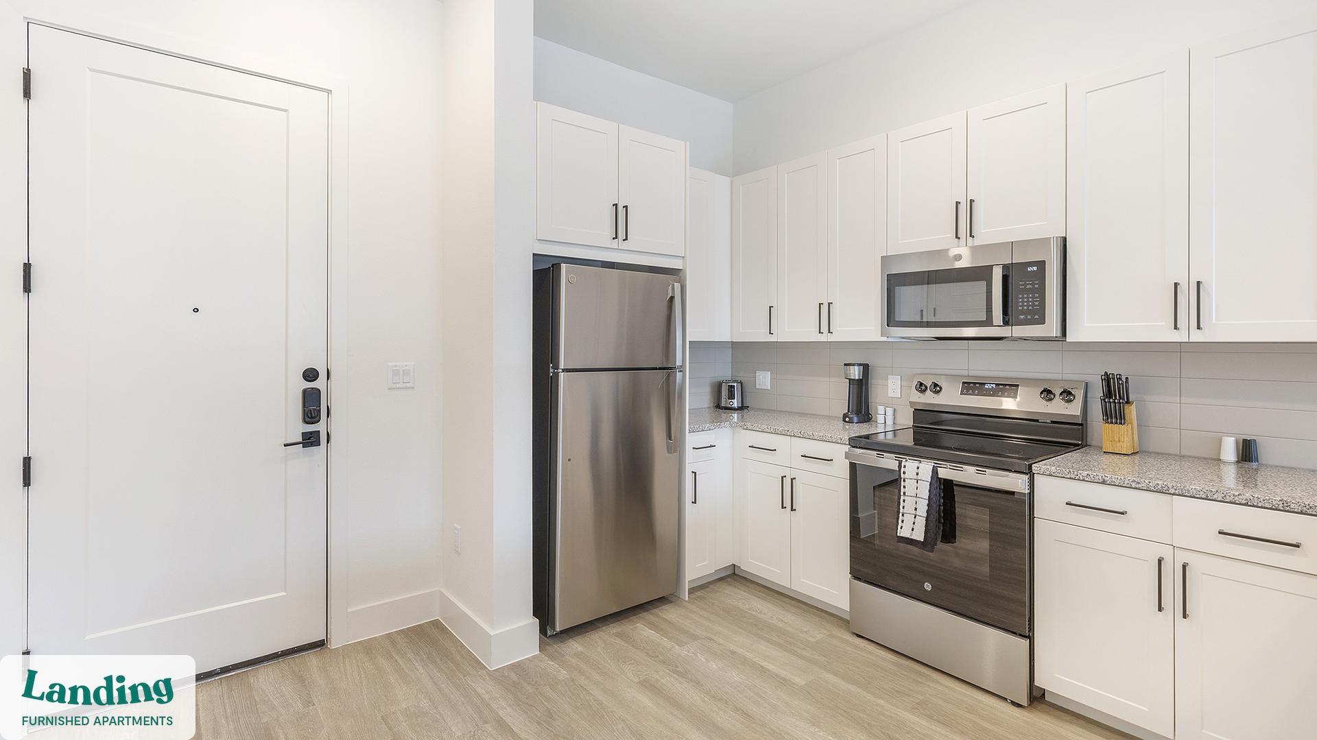 Building Photo - 650 E Sycamore St