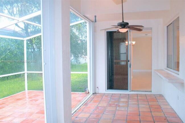 Building Photo - 11151 Minneapolis Dr