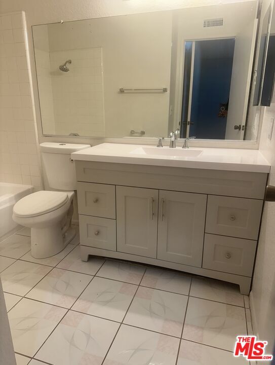 Building Photo - 3814 Dunford Ln