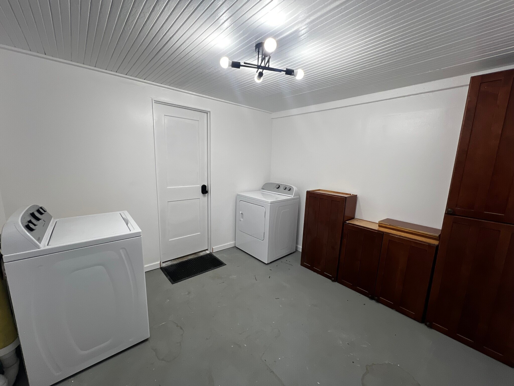 Building Photo - 3730 3rd Ave N