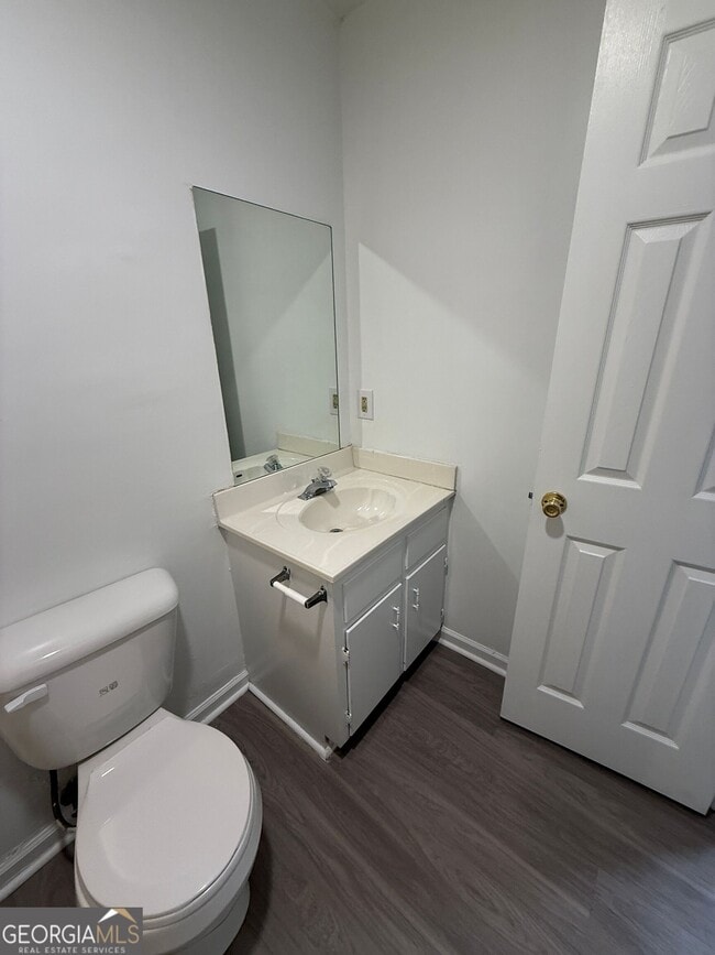 Building Photo - 1091 Cantrell Ln