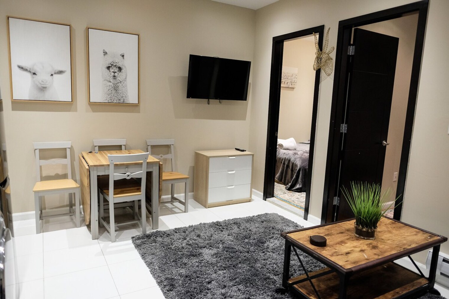 Building Photo - 5 W 101st St