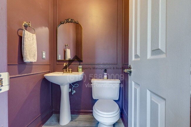 Building Photo - 500 Windy Rd