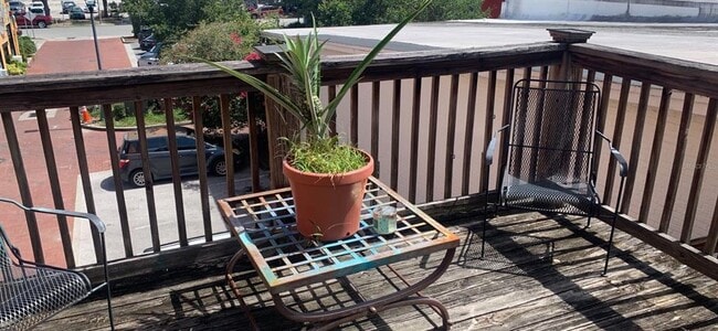 Building Photo - 23 E Magnolia Ave