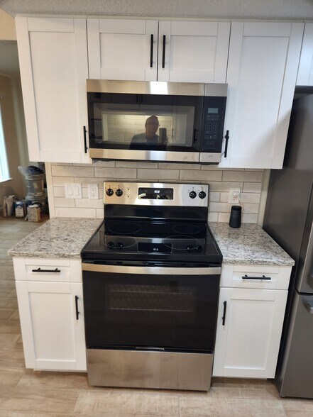 Building Photo - 791 Assisi Ln