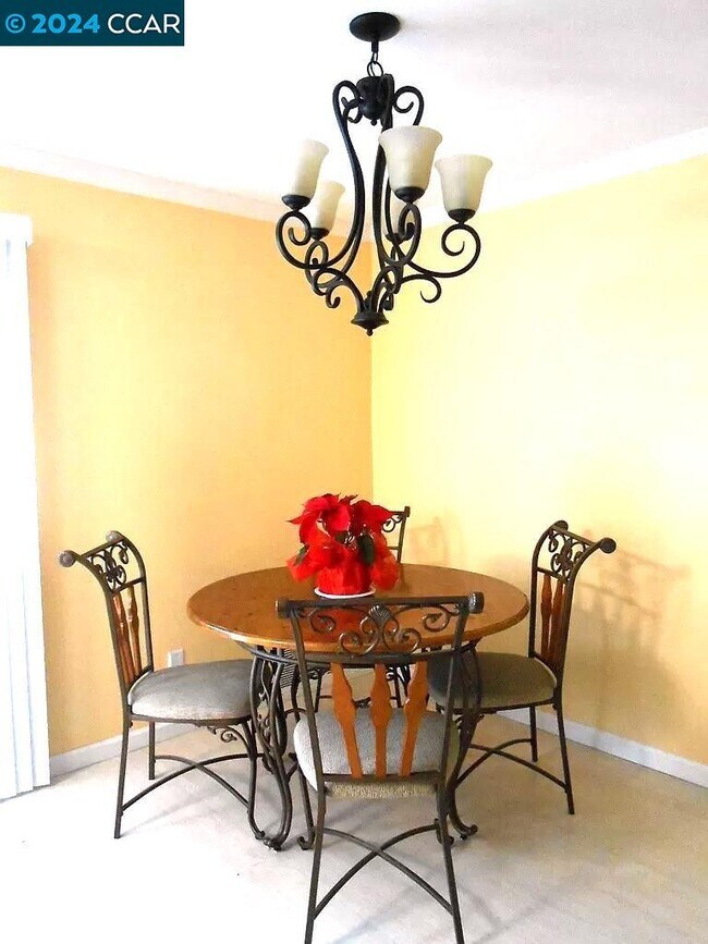 Building Photo - 3262 Marlene Dr