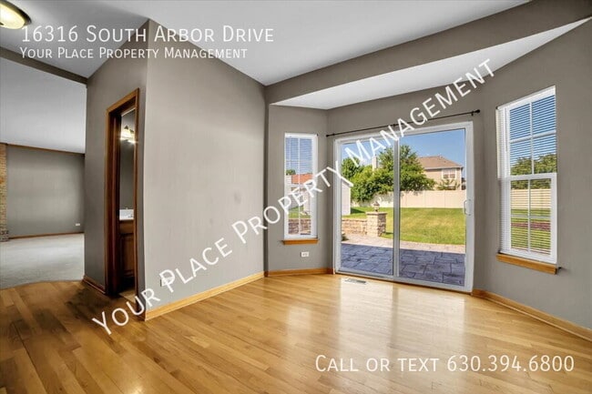 Building Photo - 16316 S Arbor Dr