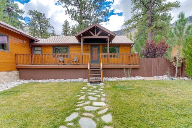 Building Photo - Peaceful Mountain Retreat with Stunning Views in Mount Charleston!
