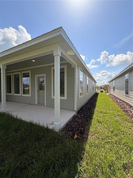 Building Photo - 5063 Loggia Ln