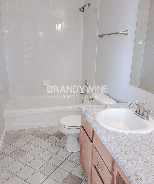 Building Photo - 5611 Olive Branch Way