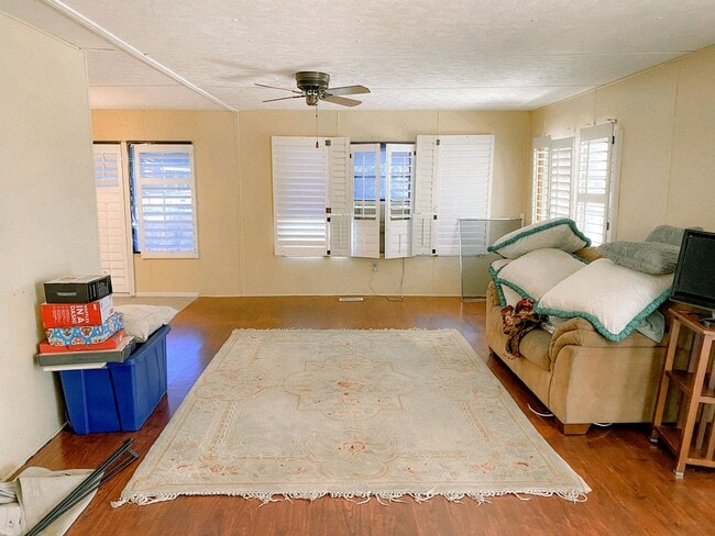 Building Photo - 2Bd/2Bath Manufactured home for Rent