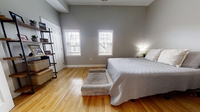 Building Photo - 126 Princeton St