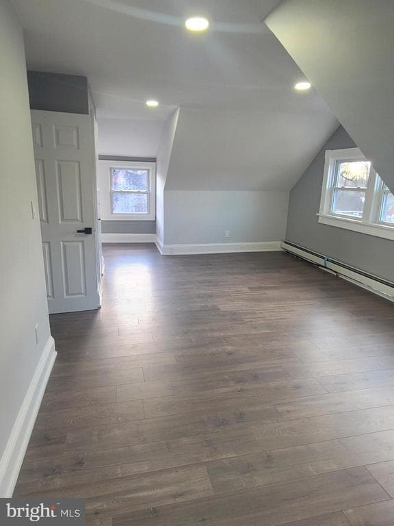 Building Photo - 73 Oak Ln