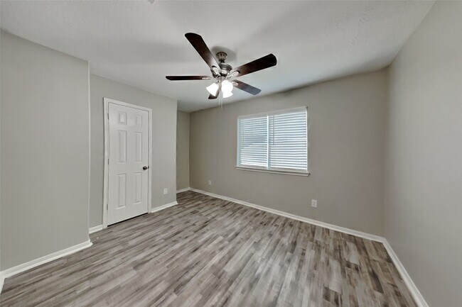Building Photo - 6611 Barker Bend Ln