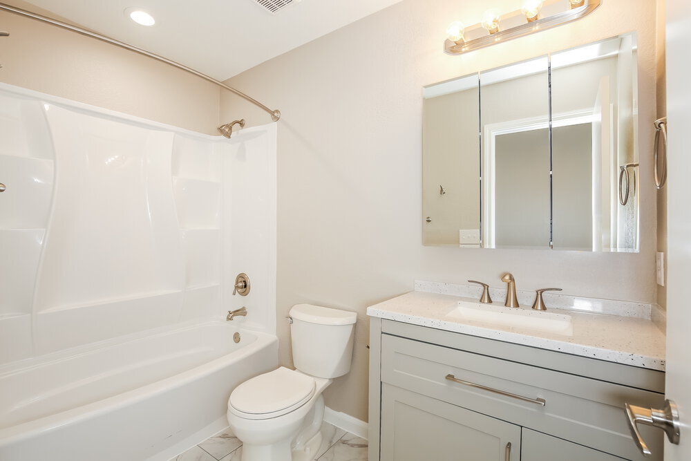 Building Photo - 6721 Maple Mesa St