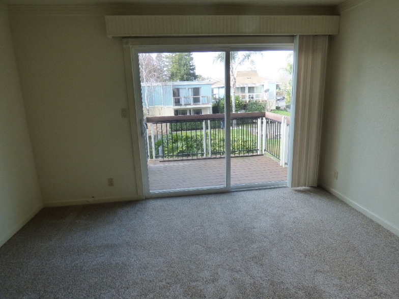 Building Photo - 6241 Riverside Blvd