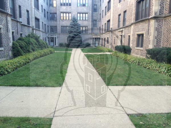 Building Photo - 1 bedroom in CHICAGO IL 60626