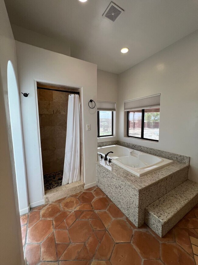 Building Photo - UNIQUE HOME ON ACREAGE!