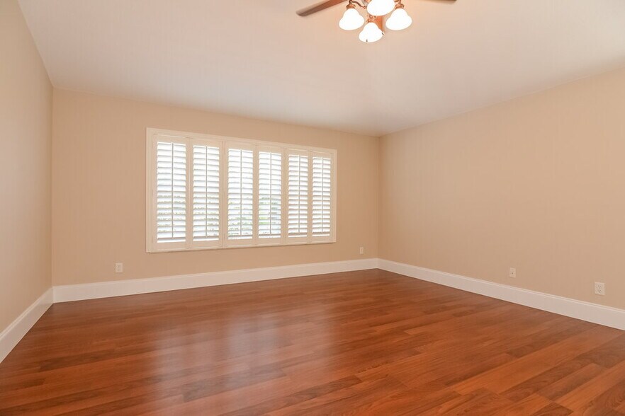 Building Photo - 18863 Maisons Dr