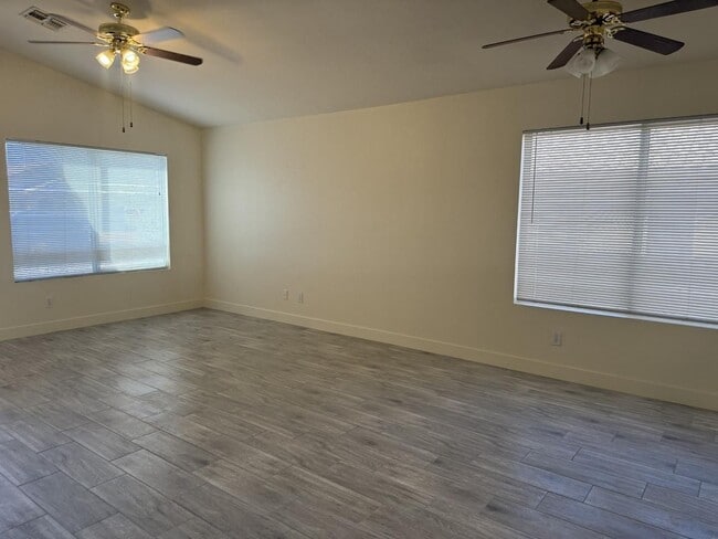 Building Photo - Mesa rental in Wynstone @ Broadway/202