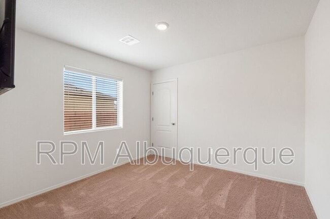 Building Photo - 3884 Hernandez St SW