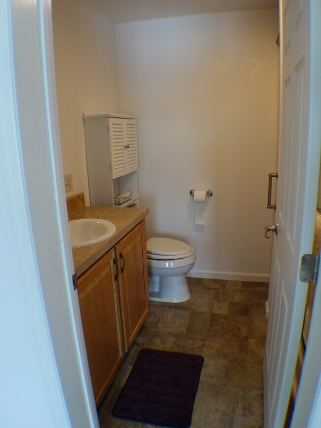 Building Photo - Single Family Ranch Style Home- South Berw...