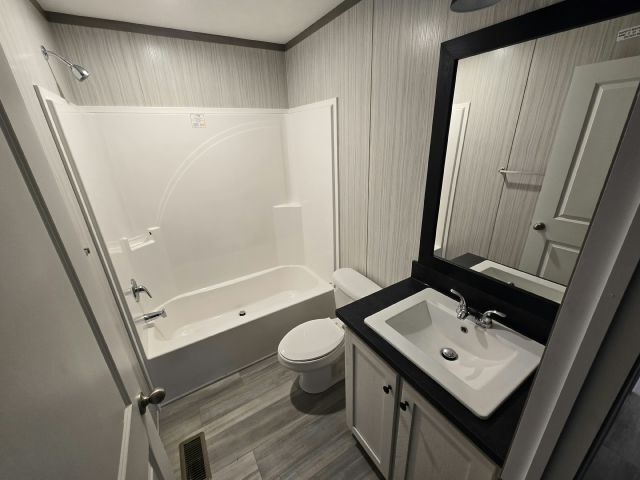 Building Photo - 11204 5th St NE