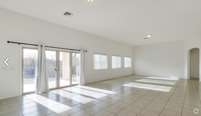 Building Photo - 7889 W Chuckwalla Pl