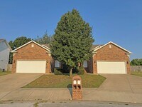 Building Photo - Watermill Cir Duplex