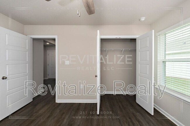 Building Photo - 8072 Irwin Loop