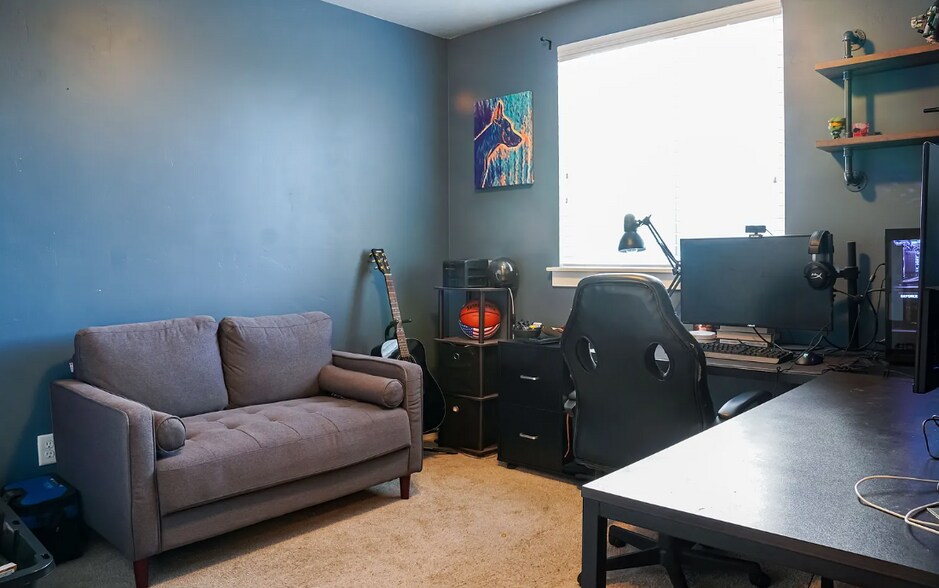 Building Photo - 959 S 2100 W